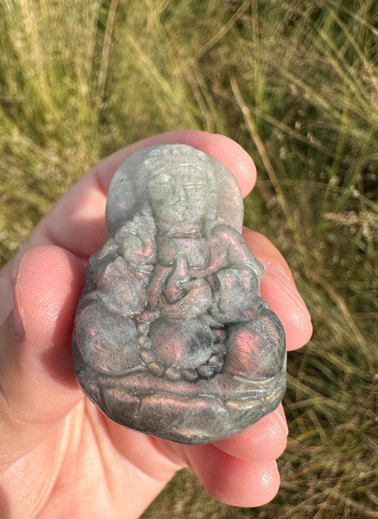 Flashy Labradorite Kwan Yin Carving | Guan Yin Goddess