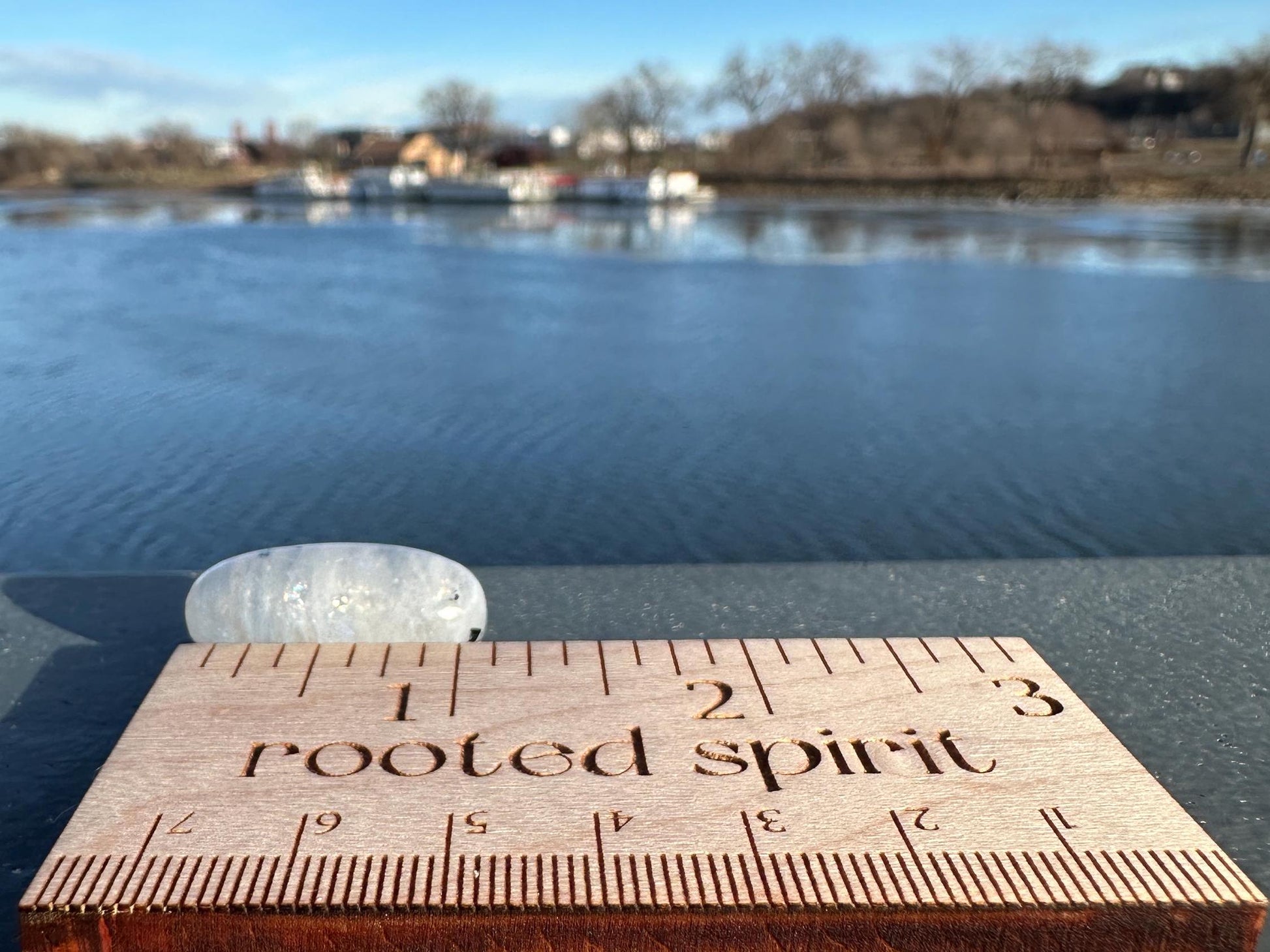 Flashy Rainbow Moonstone Shiva