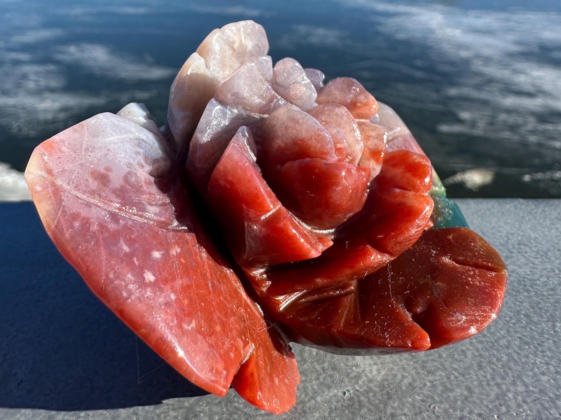 Gorgeous Indian Agate Flower Carving