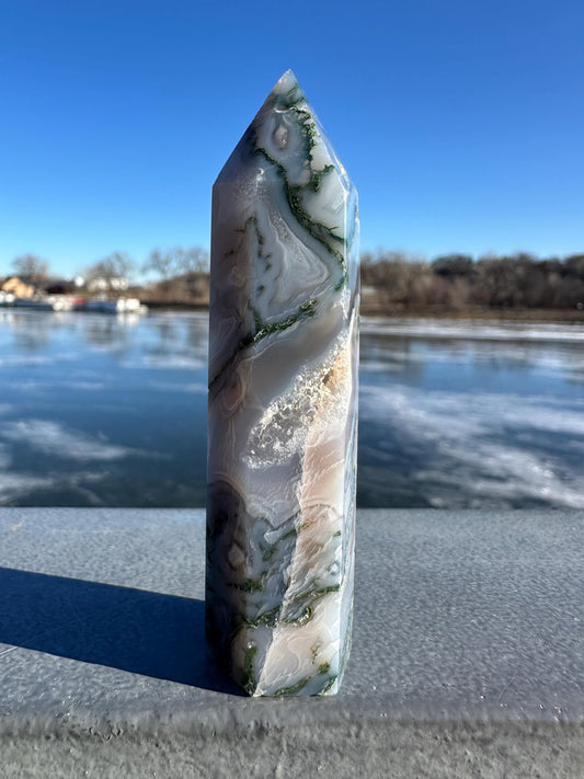 Beautiful Moss Agate Tower Carving with Quartz and a Druzy Pocket