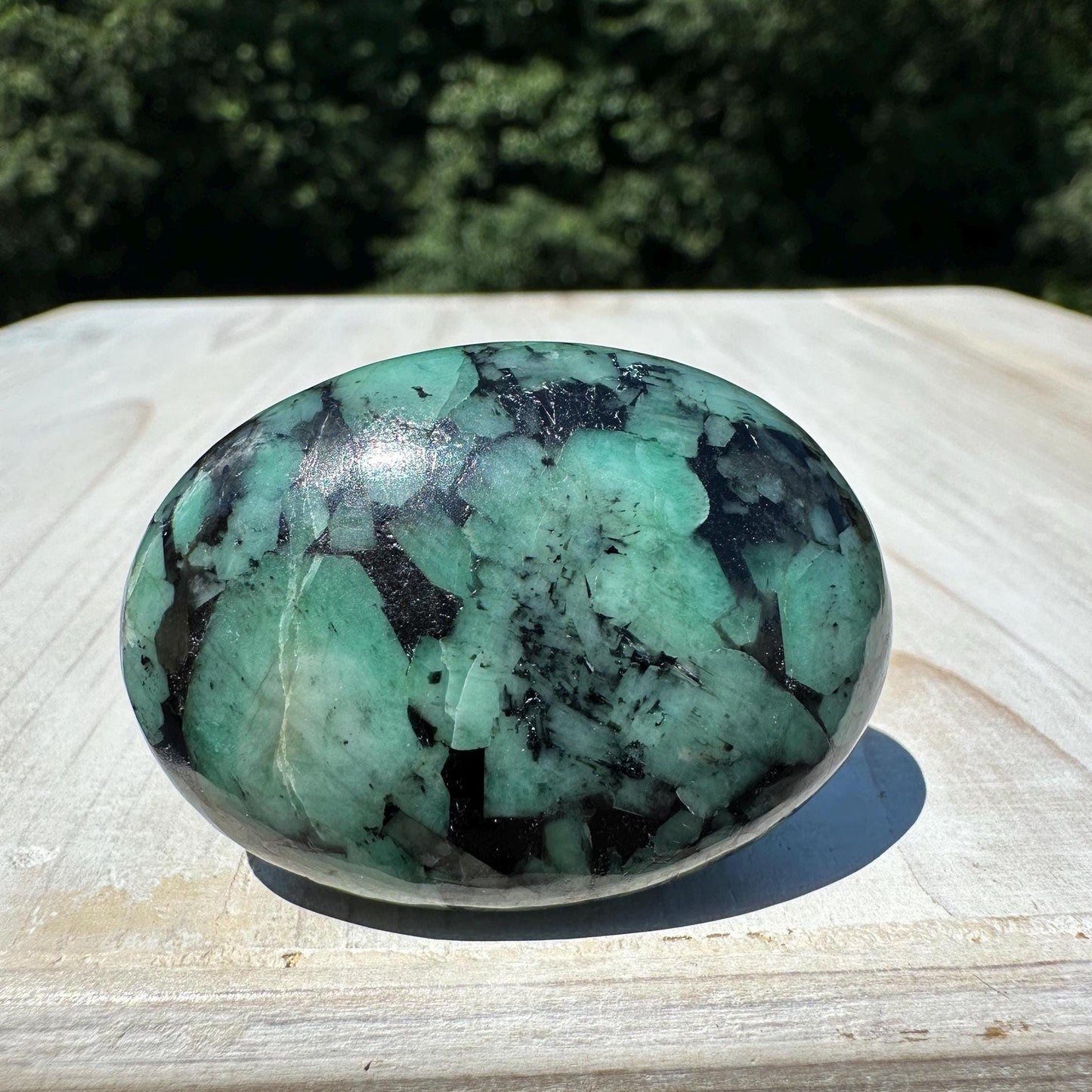 Beautiful Natural High Quality Emerald Polished Palm Stone - #1