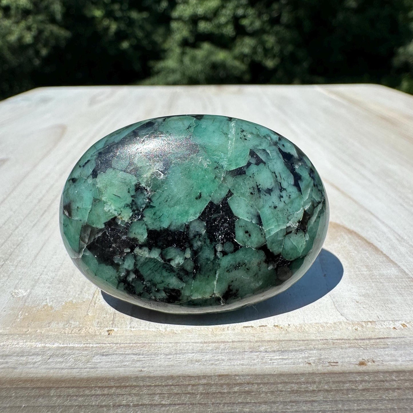 Beautiful Natural High Quality Emerald Polished Palm Stone - #1