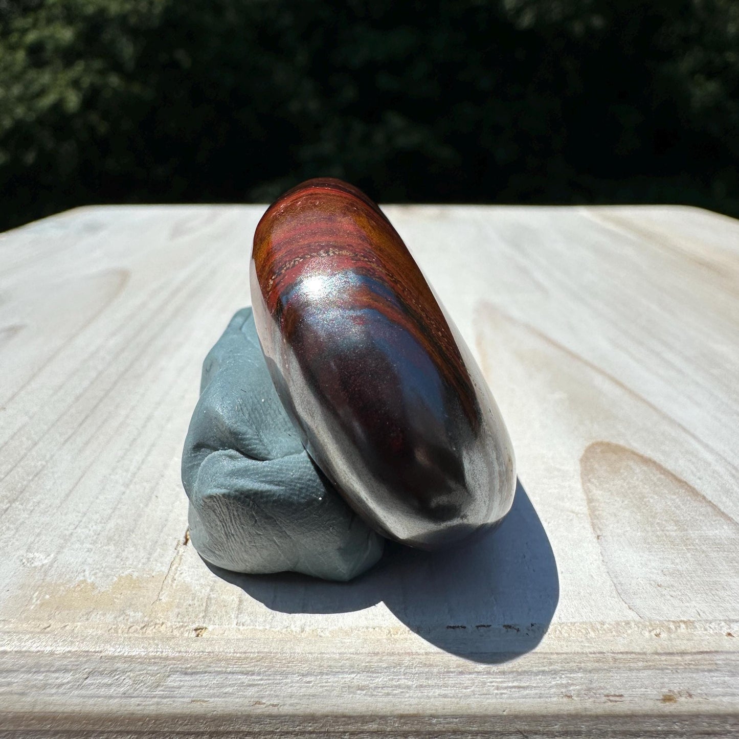 Beautiful Natural Hematite Jasper Palm Stone - #3