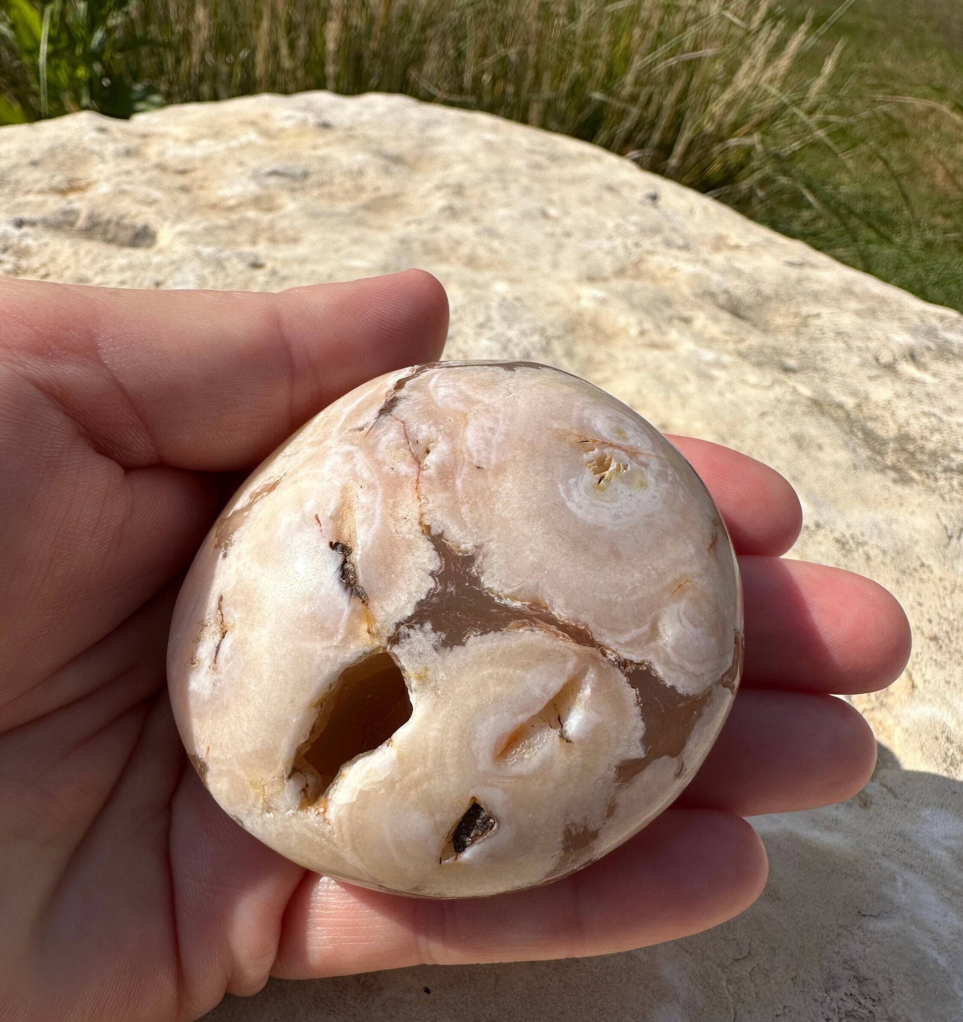 One (1) Dreamy Flower Agate