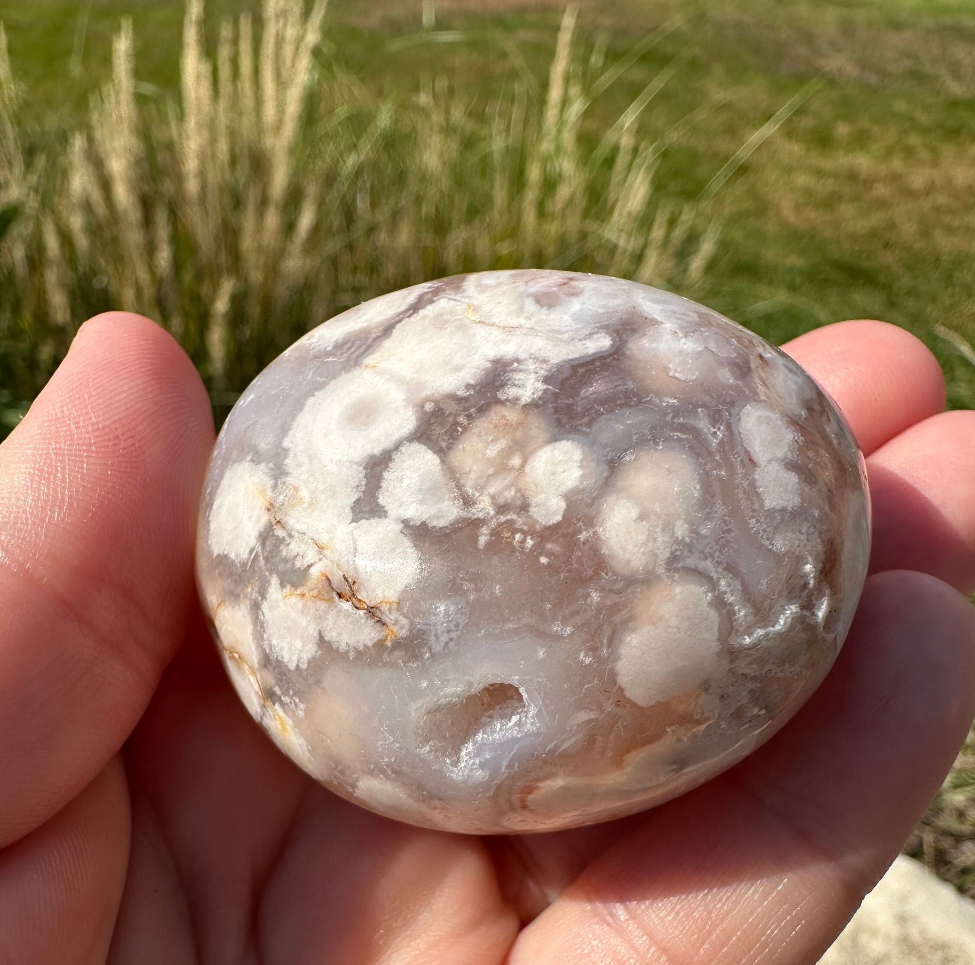 One (1) Dreamy Flower Agate