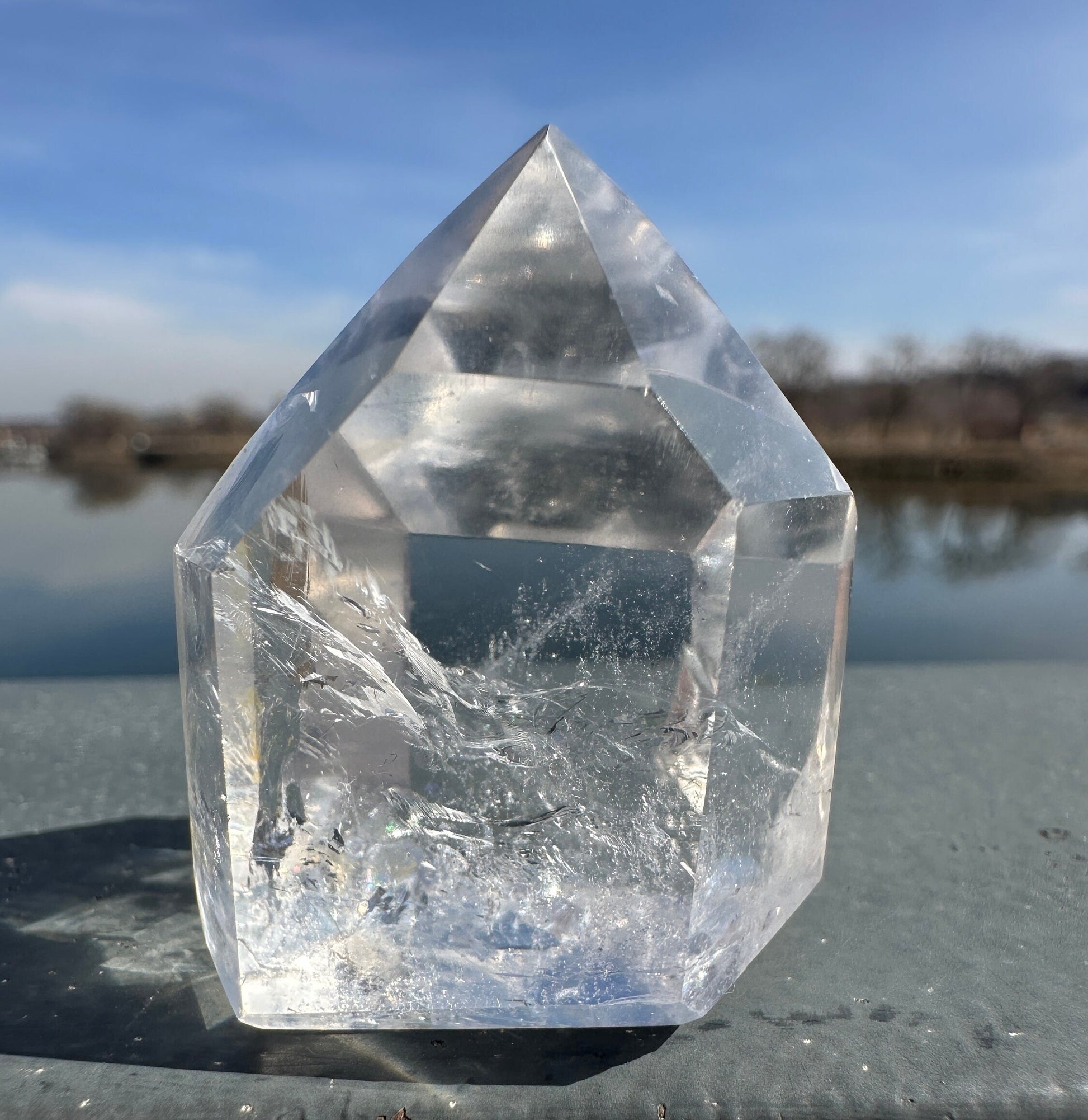 High Quality Clear Quartz Tower