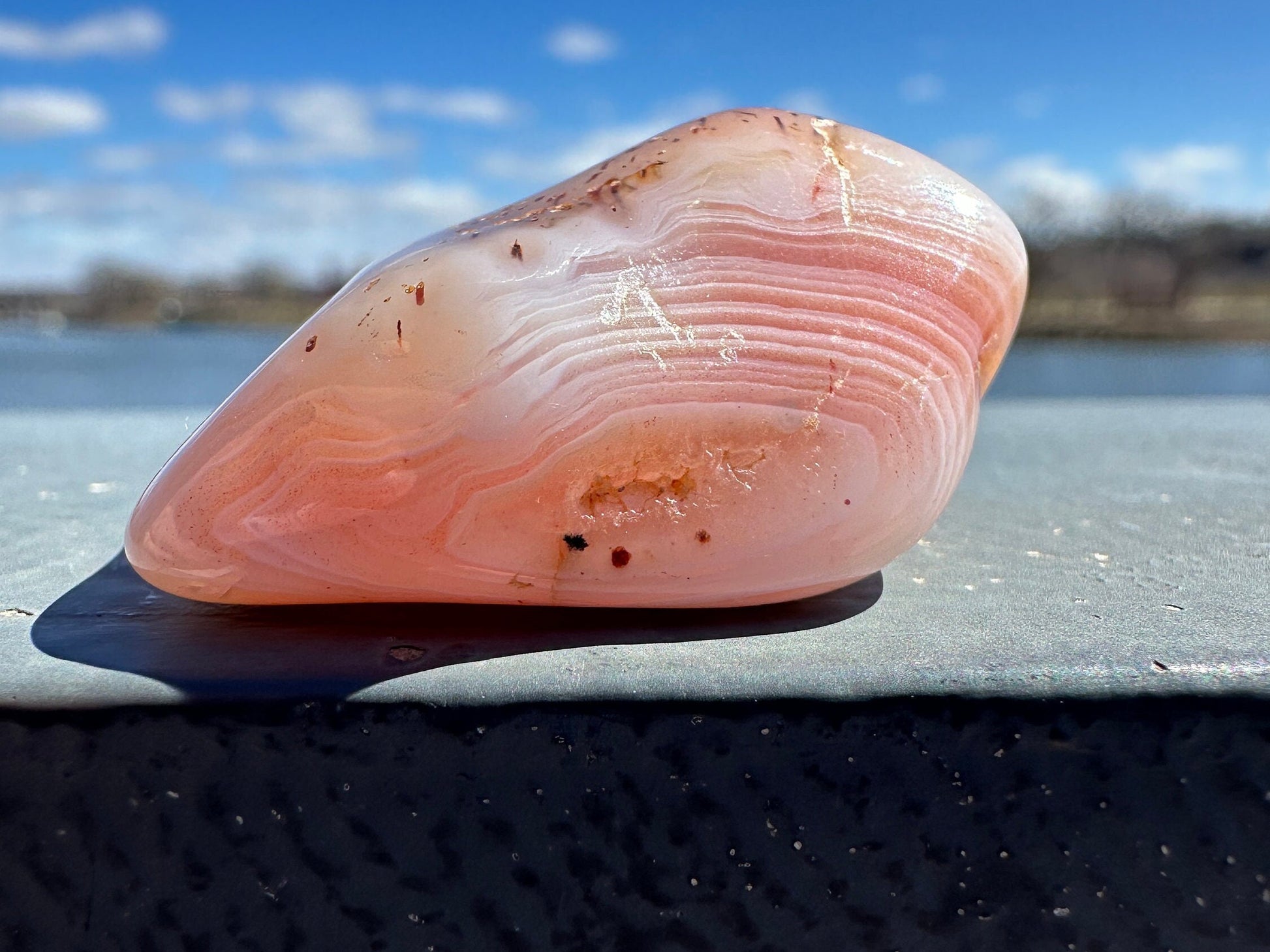 XL Apricot Agate Tumbled Stone