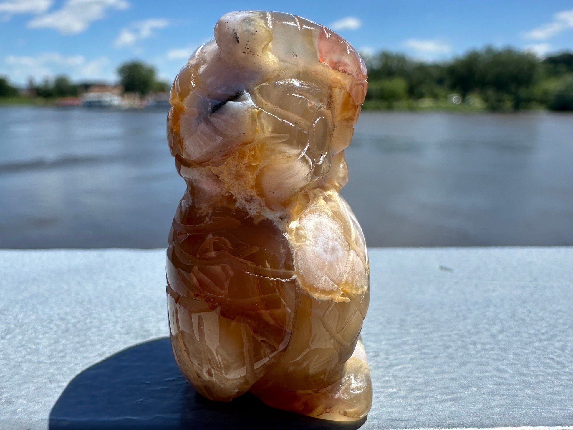 Cute Flower Agate Owl Carving