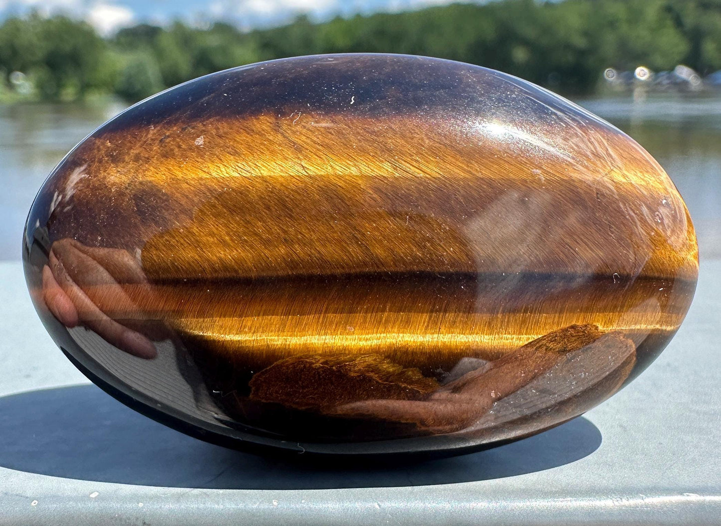 High Quality Natural Tiger Eye Palm Stone