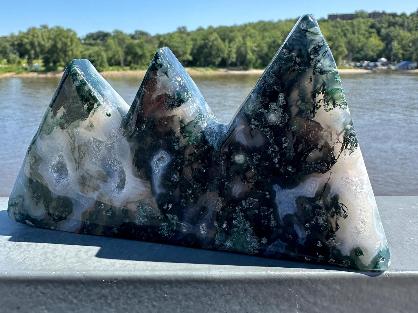 Beautiful Moss Agate Mountain Carving | Pencil Holder Carving