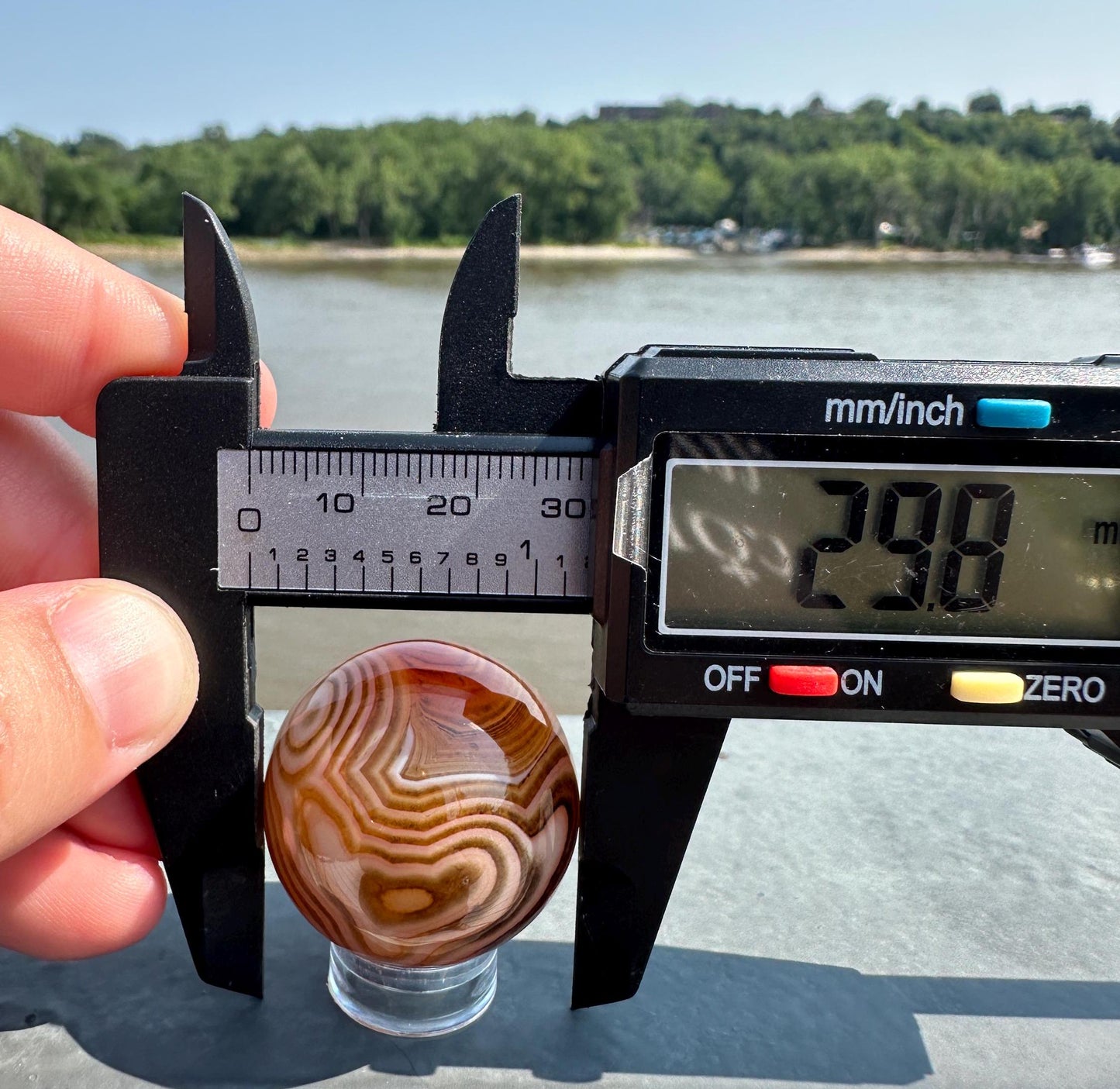 30mm Gorgeous Sardonyx Agate Banded Sphere