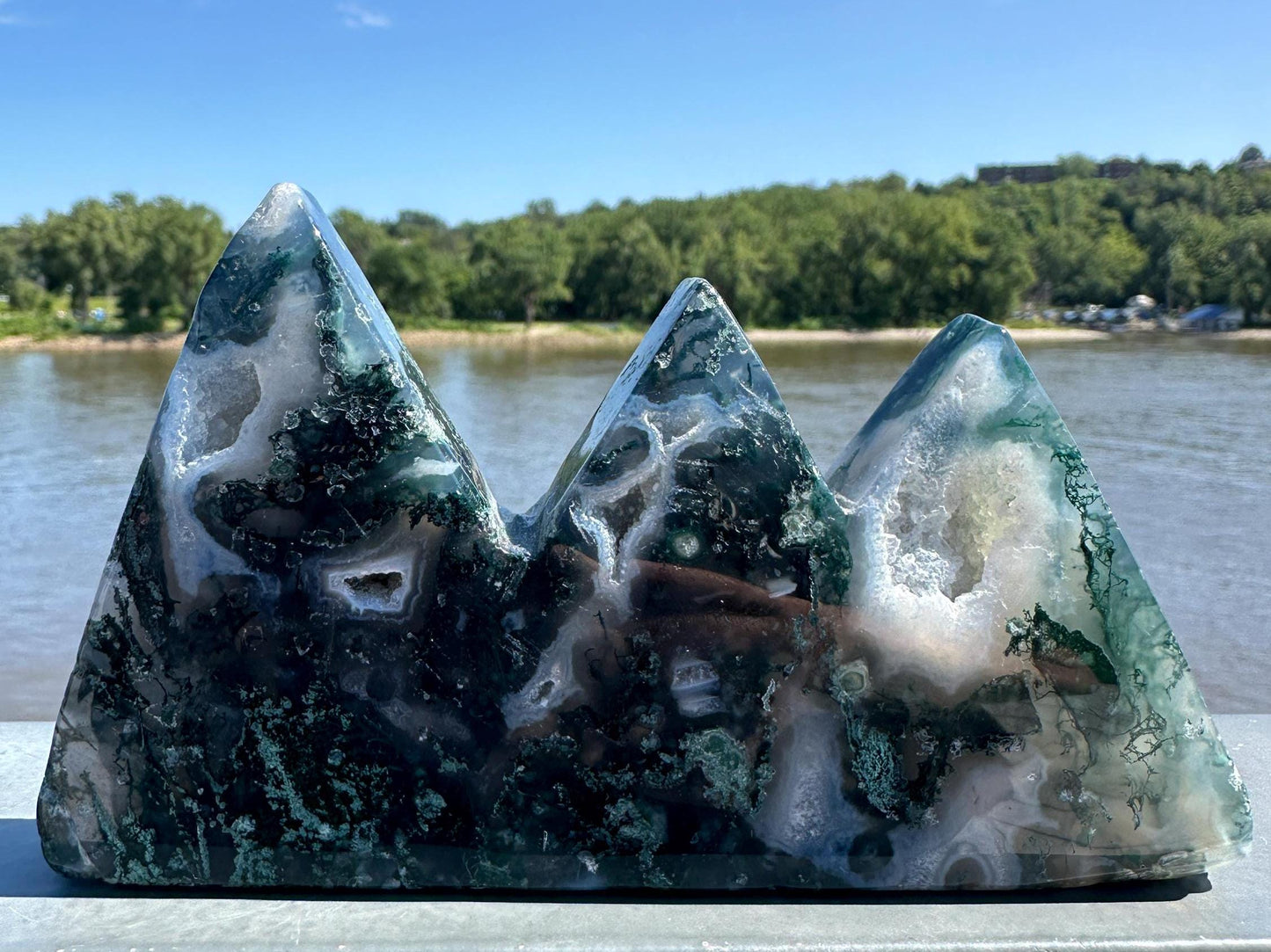 Beautiful Moss Agate Mountain Carving | Pencil Holder Carving