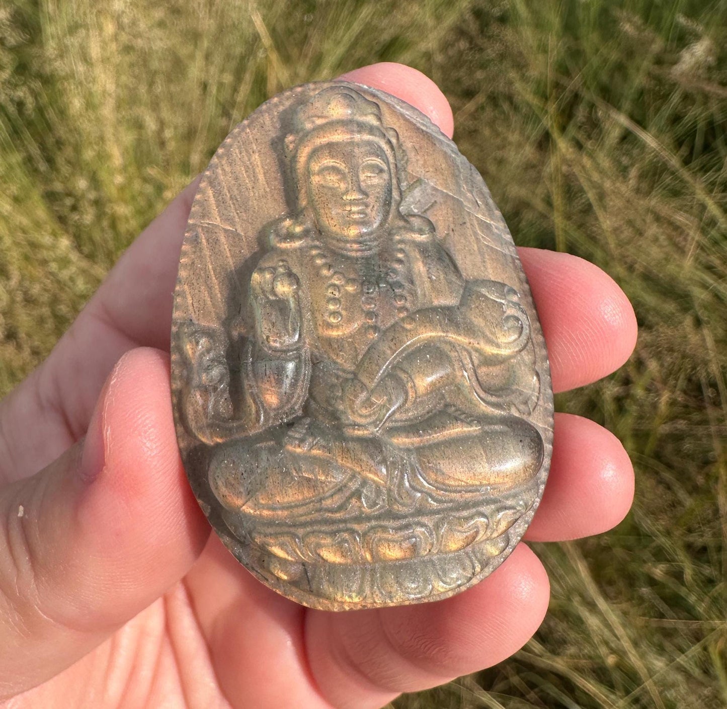 Flashy Labradorite Kwan Yin Carving | Guan Yin Goddess