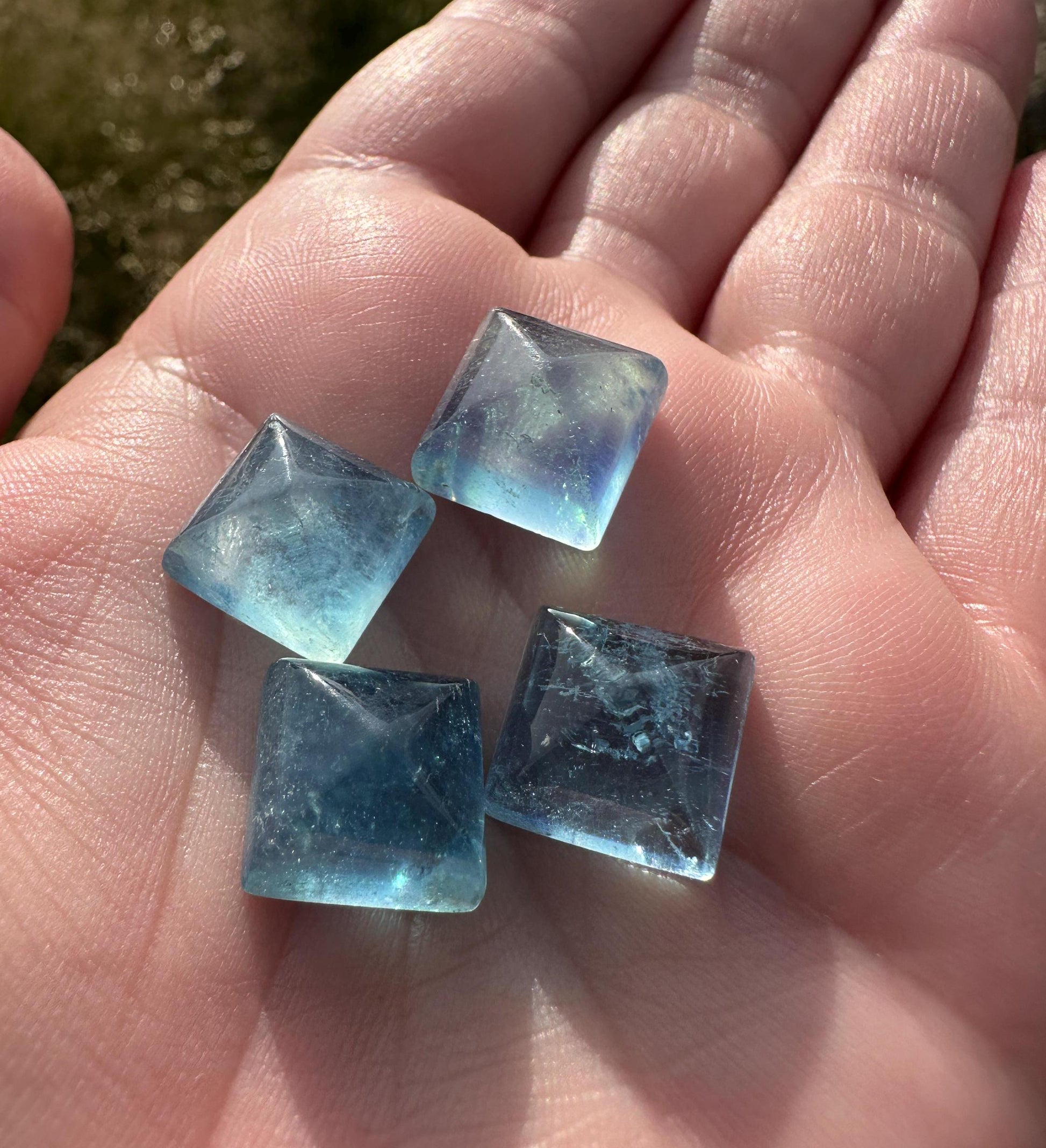 One (1) High Quality Aquamarine Mini Pyramid | Healing Crystal