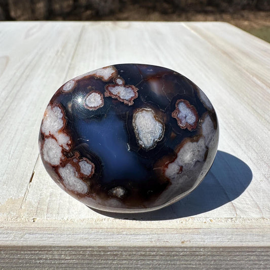 Gorgeous Blue Flower Agate Palm Stone