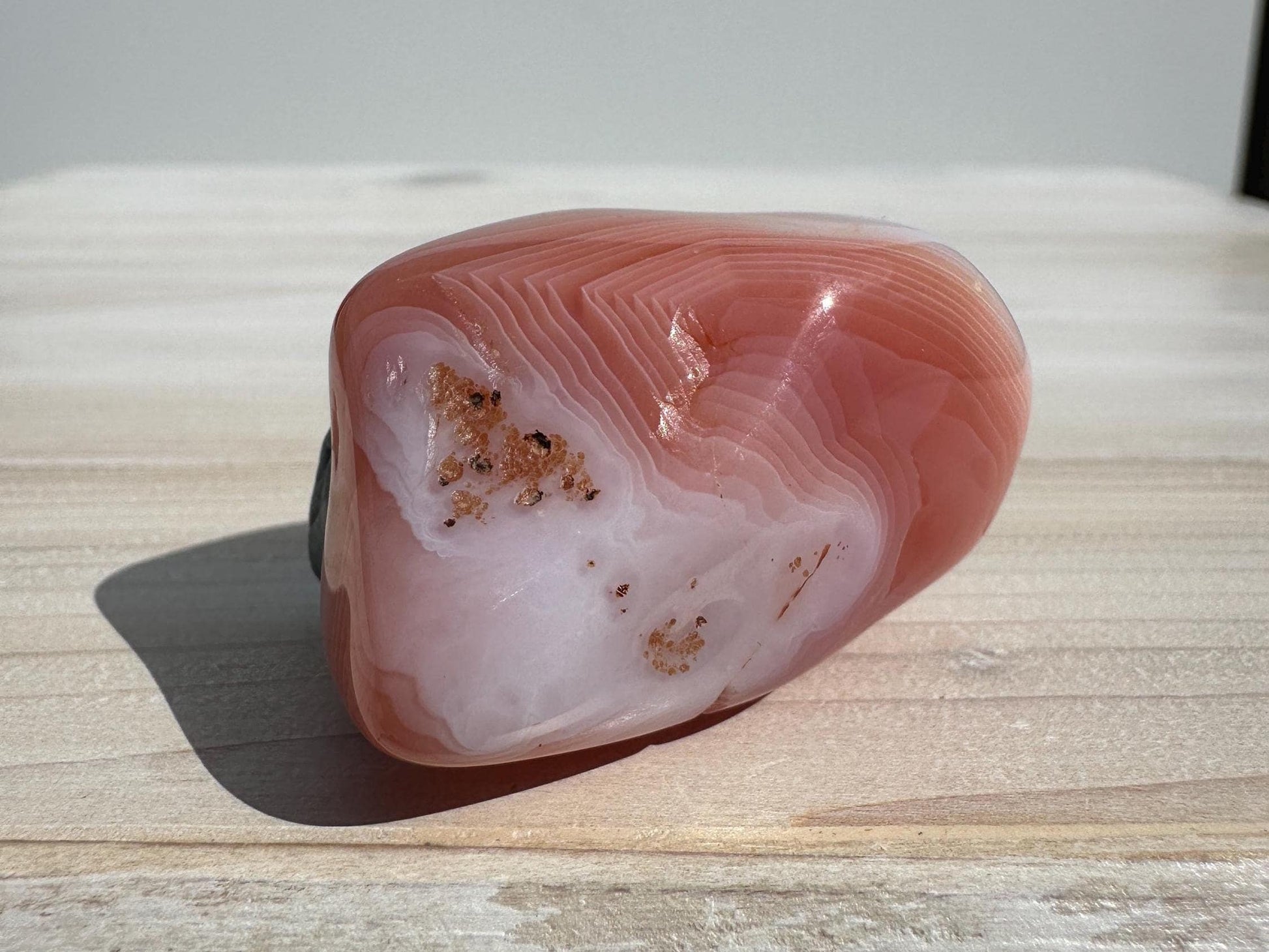 XL Apricot Agate Tumbled Stone