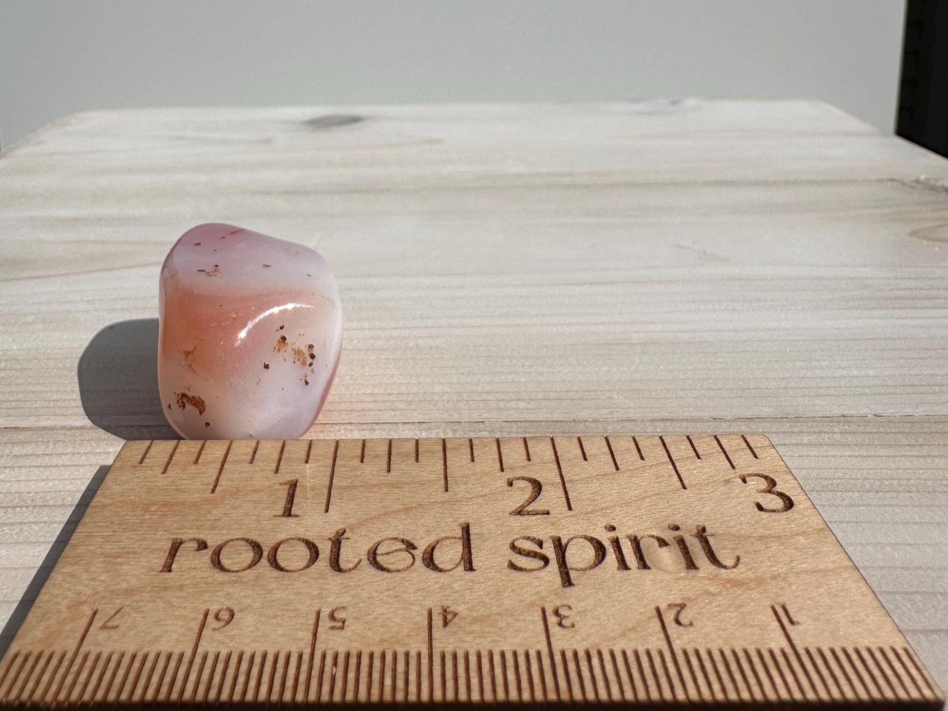 XL Apricot Agate Tumbled Stone