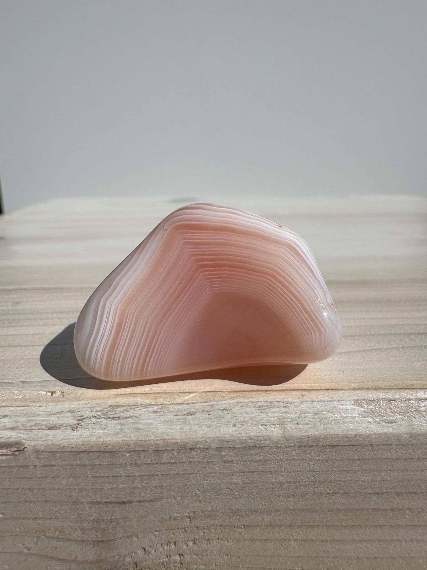 XL Apricot Agate Tumbled Stone