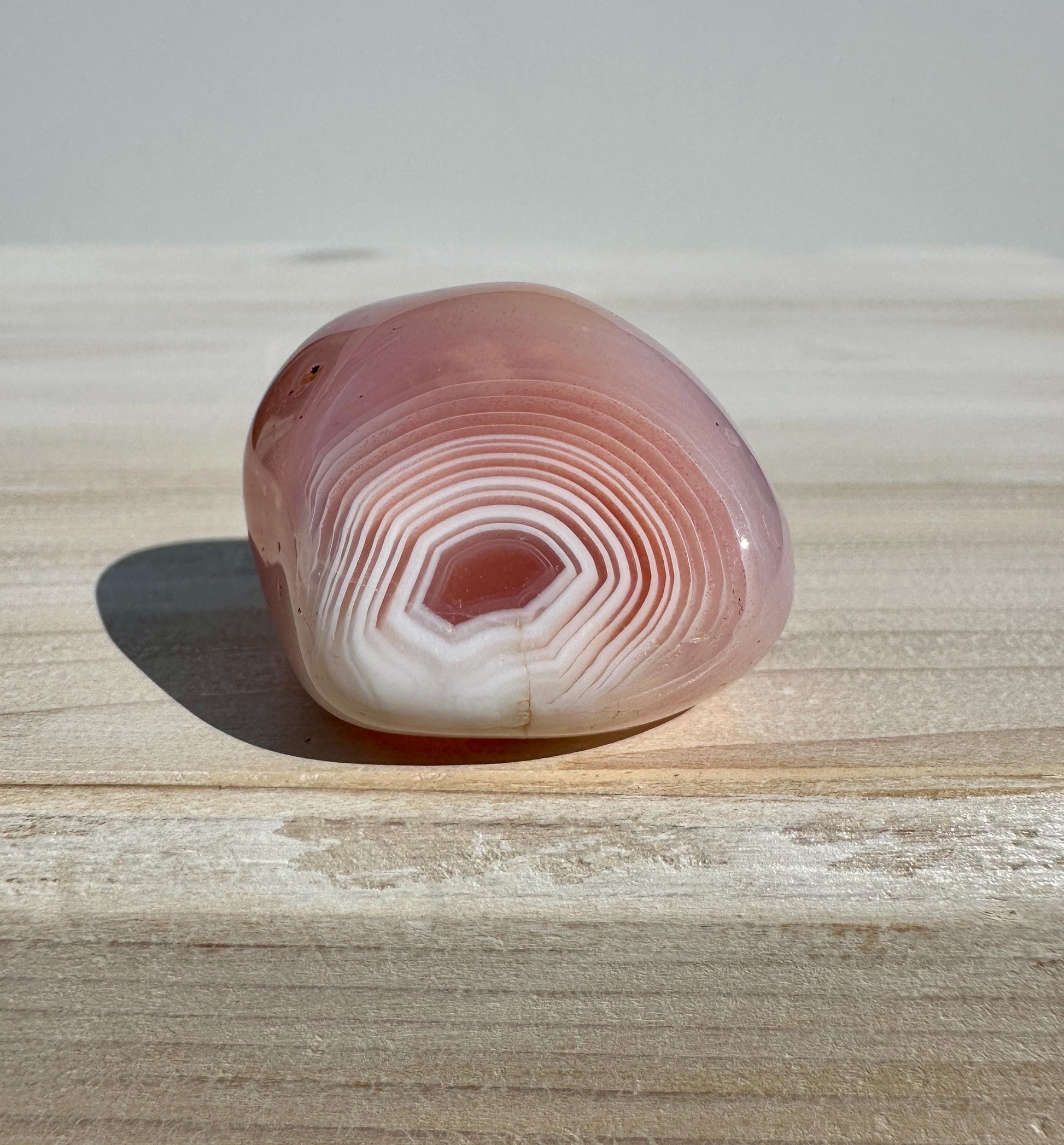 XL Apricot Agate Tumbled Stone
