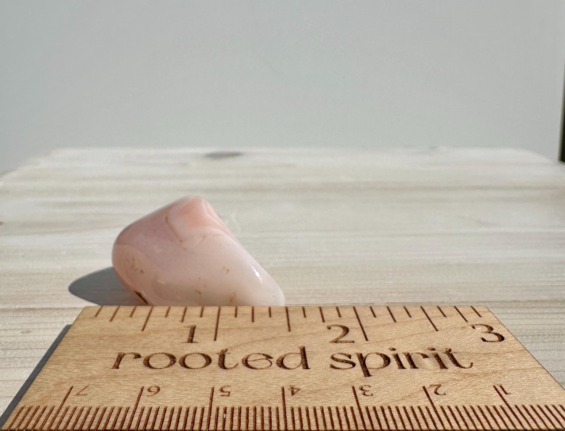 XL Apricot Agate Tumbled Stone
