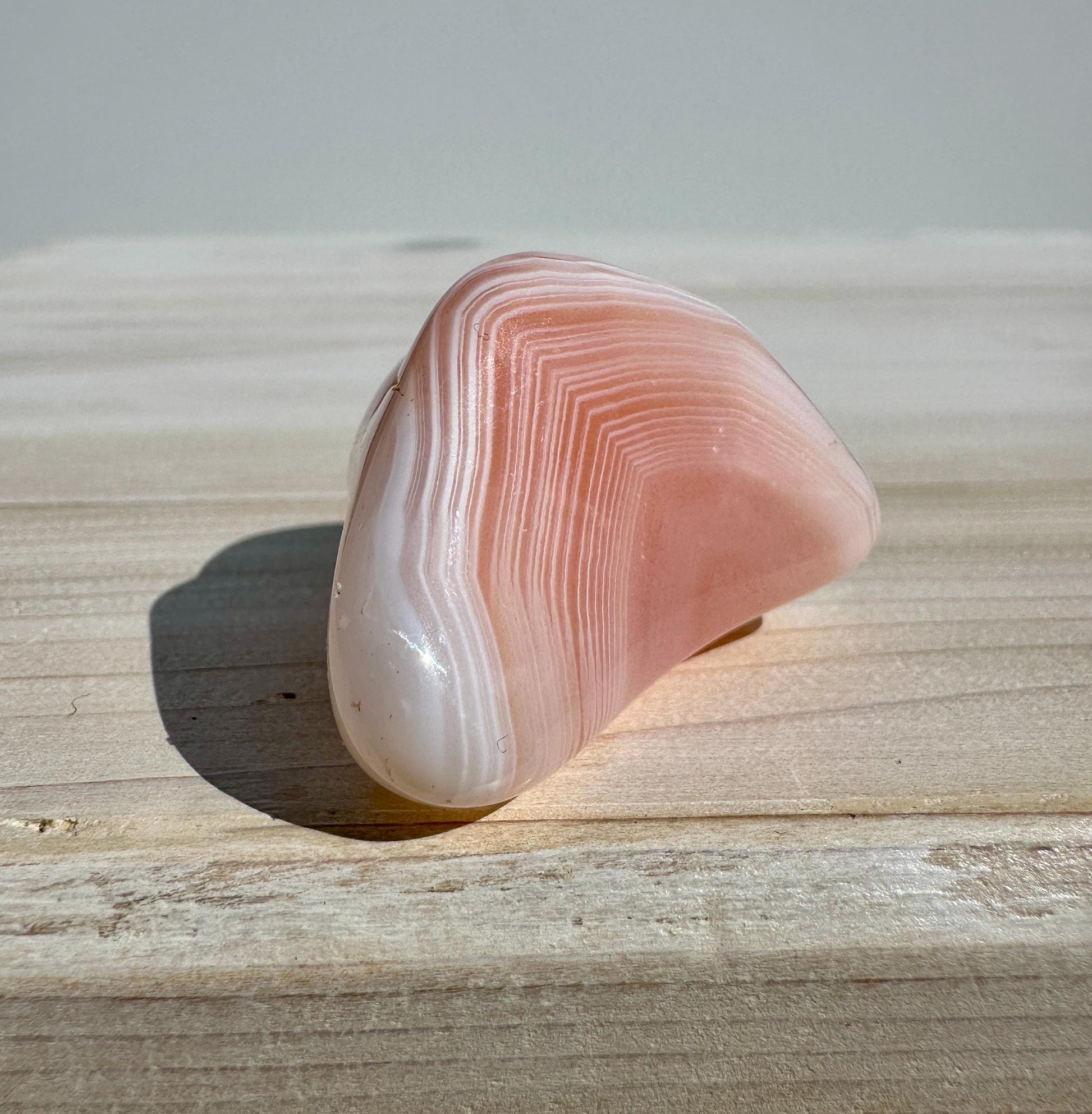 XL Apricot Agate Tumbled Stone