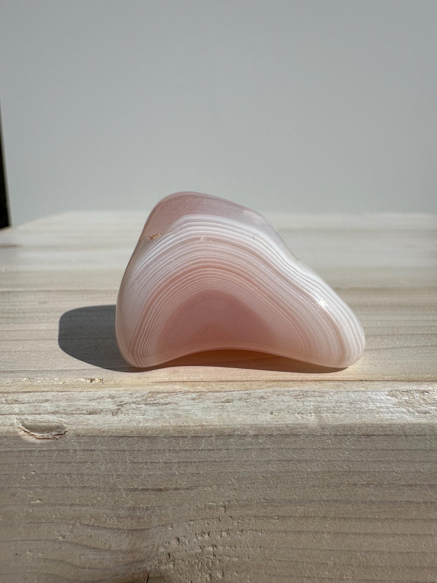 XL Apricot Agate Tumbled Stone