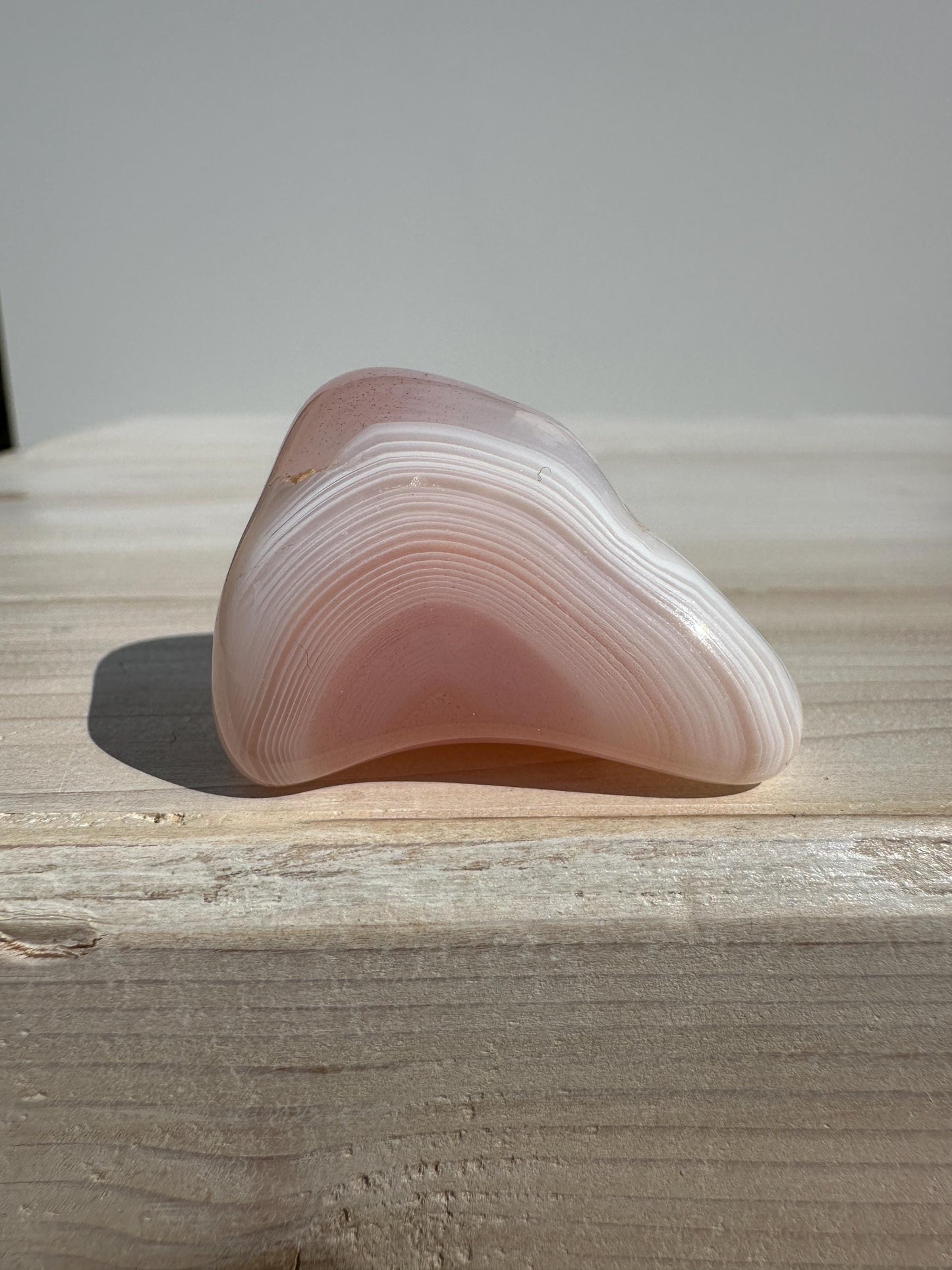 XL Apricot Agate Tumbled Stone