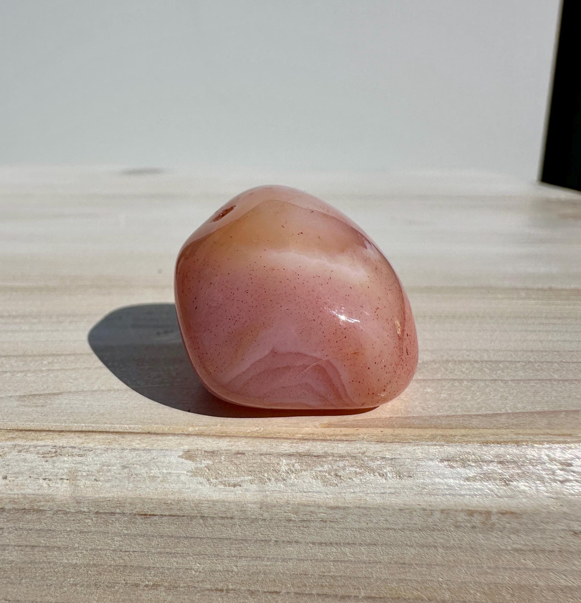 XL Apricot Agate Tumbled Stone