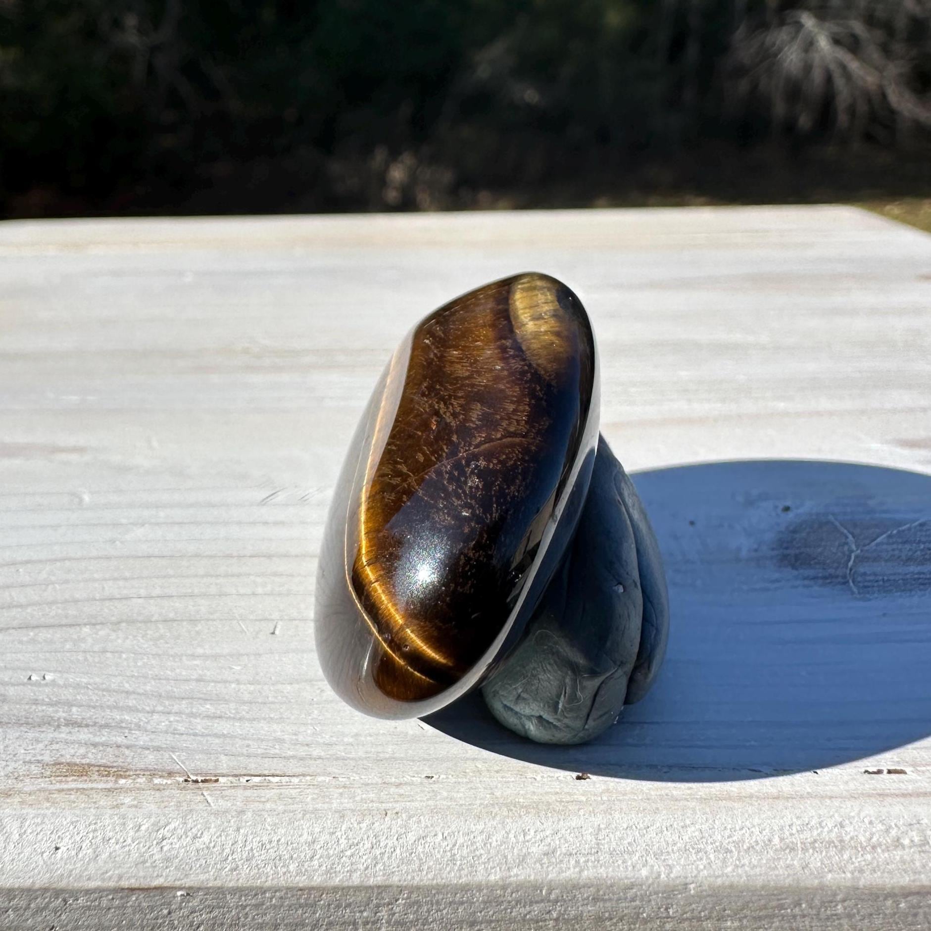 High Quality Natural Tiger Eye Palm Stone - #3