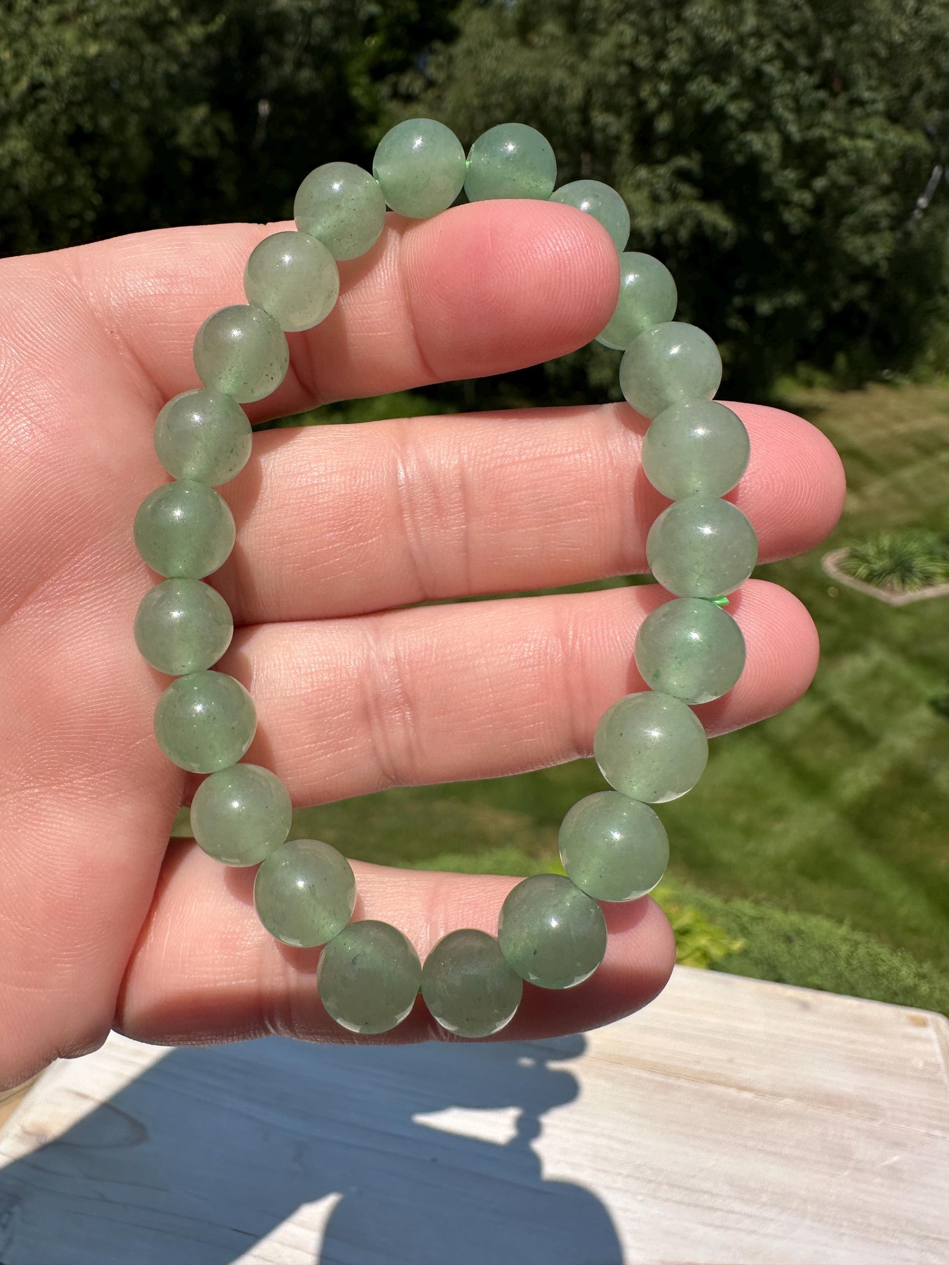 One (1) Green Aventurine Stretch Bracelet 6''