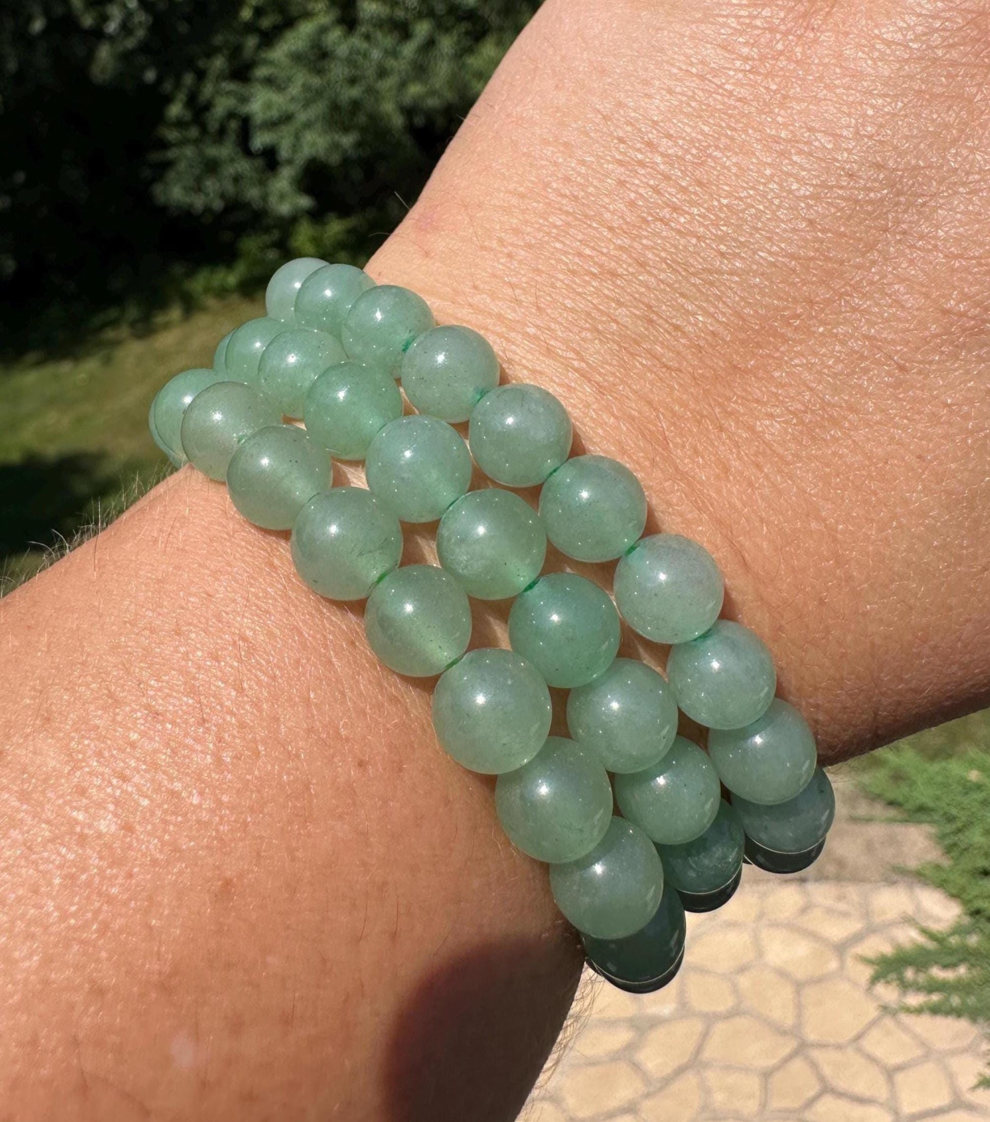 One (1) Green Aventurine Stretch Bracelet 6''