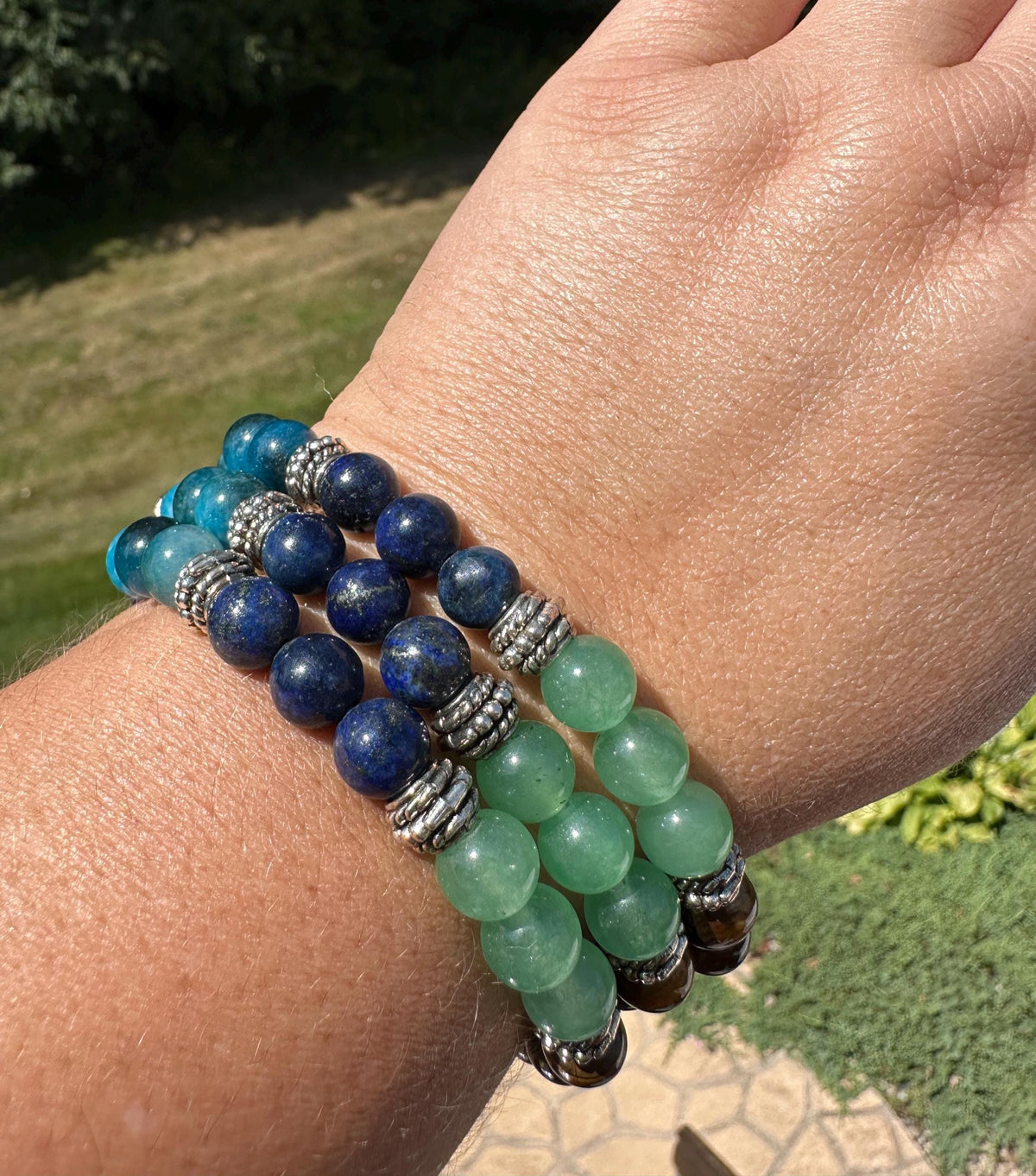 One (1) 8mm Chakra Stretch Bracelet 6.5"
