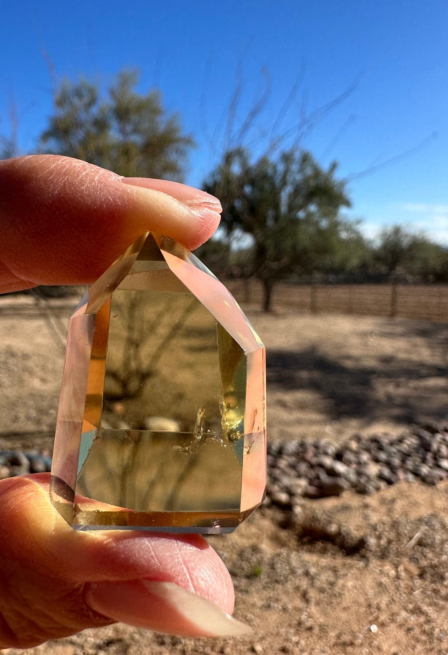 100% NATUAL AMAZING One (1) Small Citrine Tower | Abundance | Wealth | Sunshine | Quartz