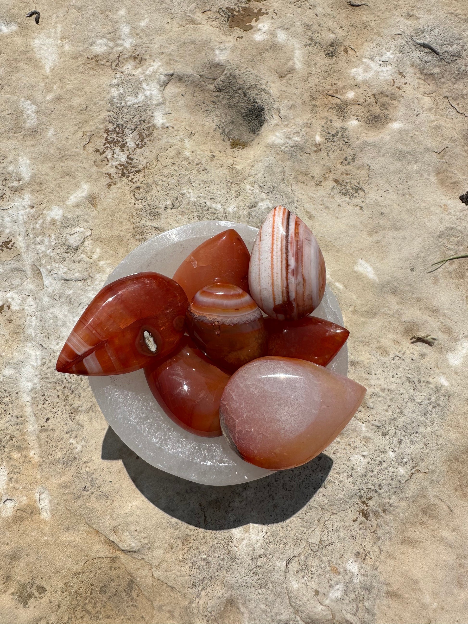 One (1) Carnelian Tear Drop | Carnelian Palm Stone | Sacral Chakra | Creativity | Energizing