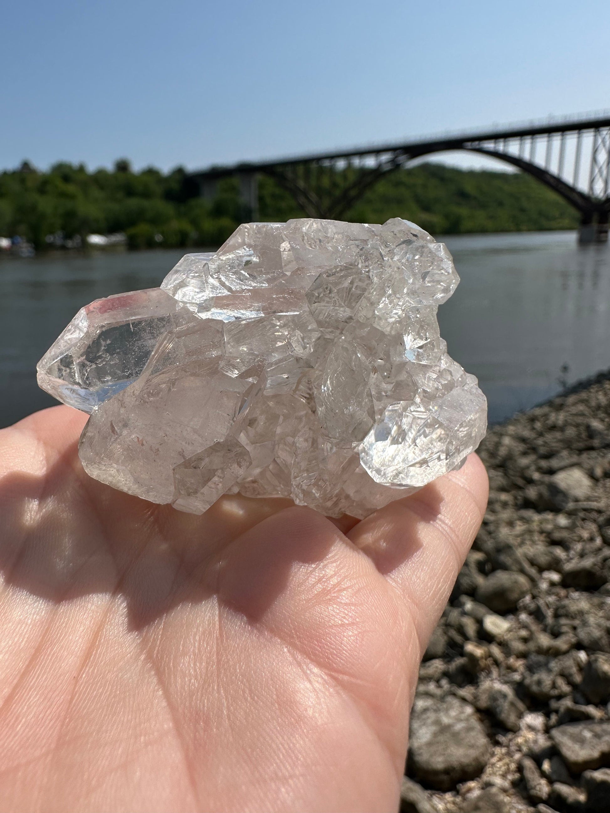 Clear Quartz Cluster | Harmony | Energy | Healing | Psychic abilities | Clarity | Calmness