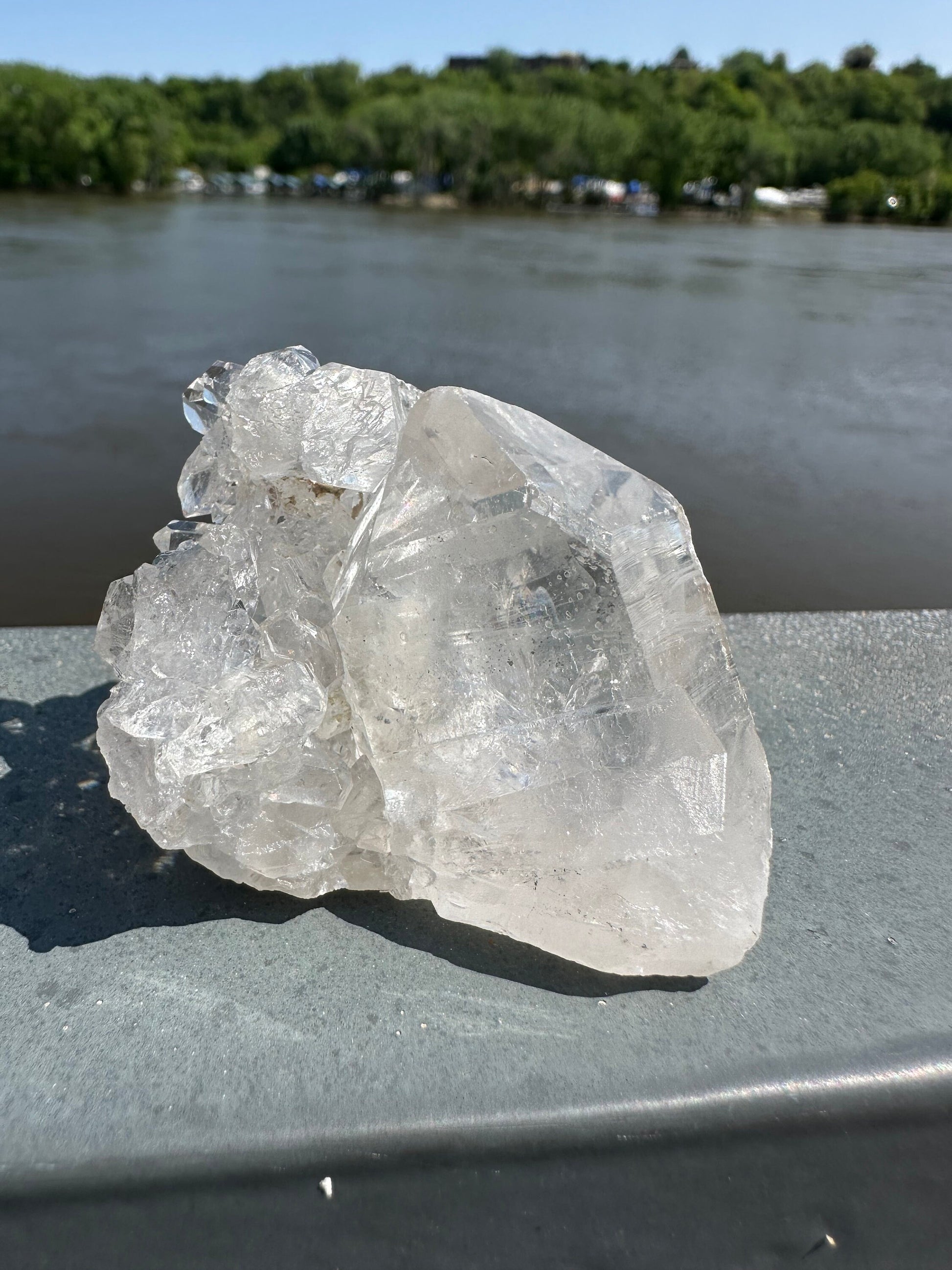 Clear Quartz Cluster | Harmony | Energy | Healing | Psychic abilities | Clarity | Calmness