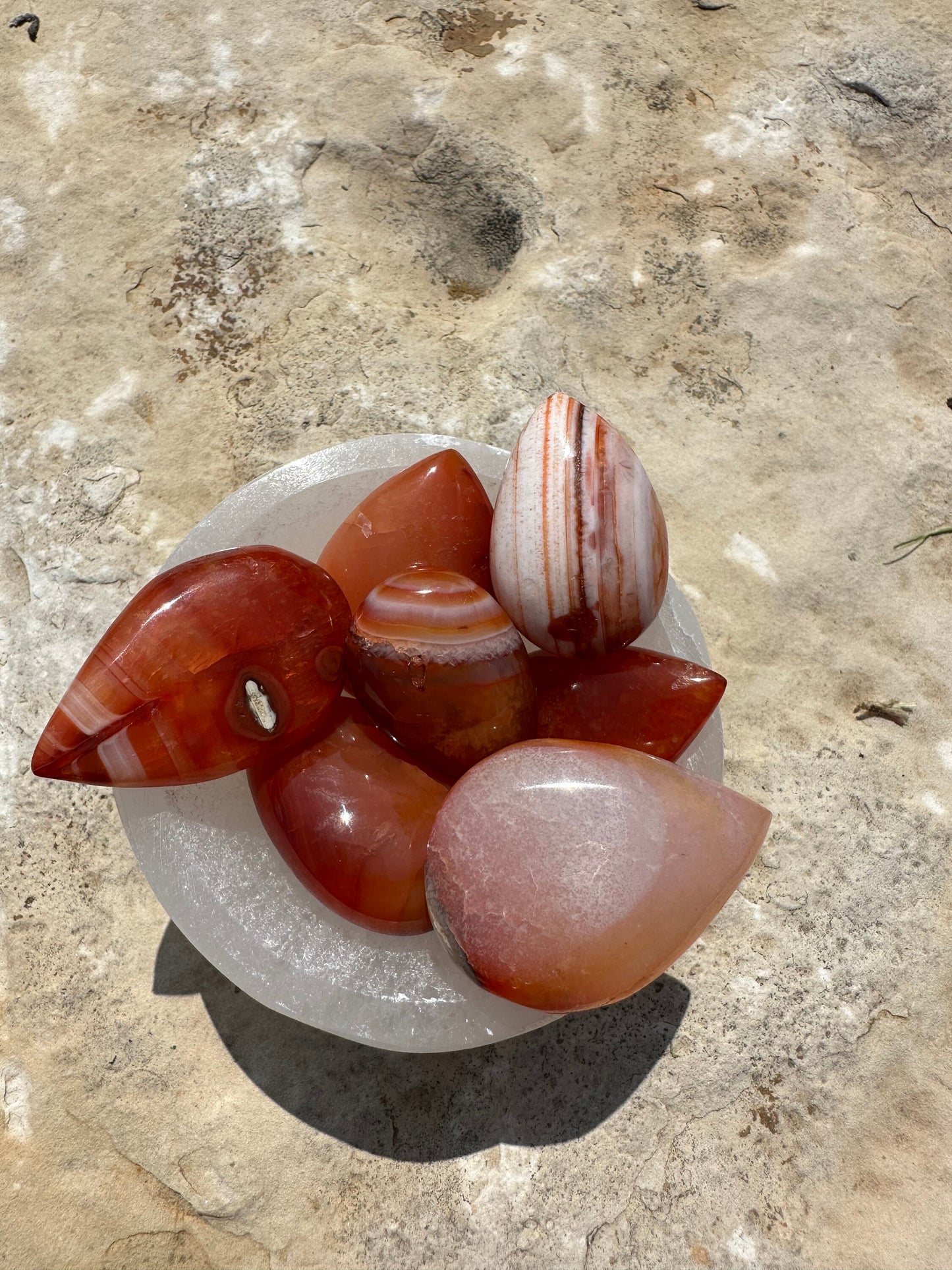 One (1) Carnelian Tear Drop | Carnelian Palm Stone | Sacral Chakra | Creativity | Energizing