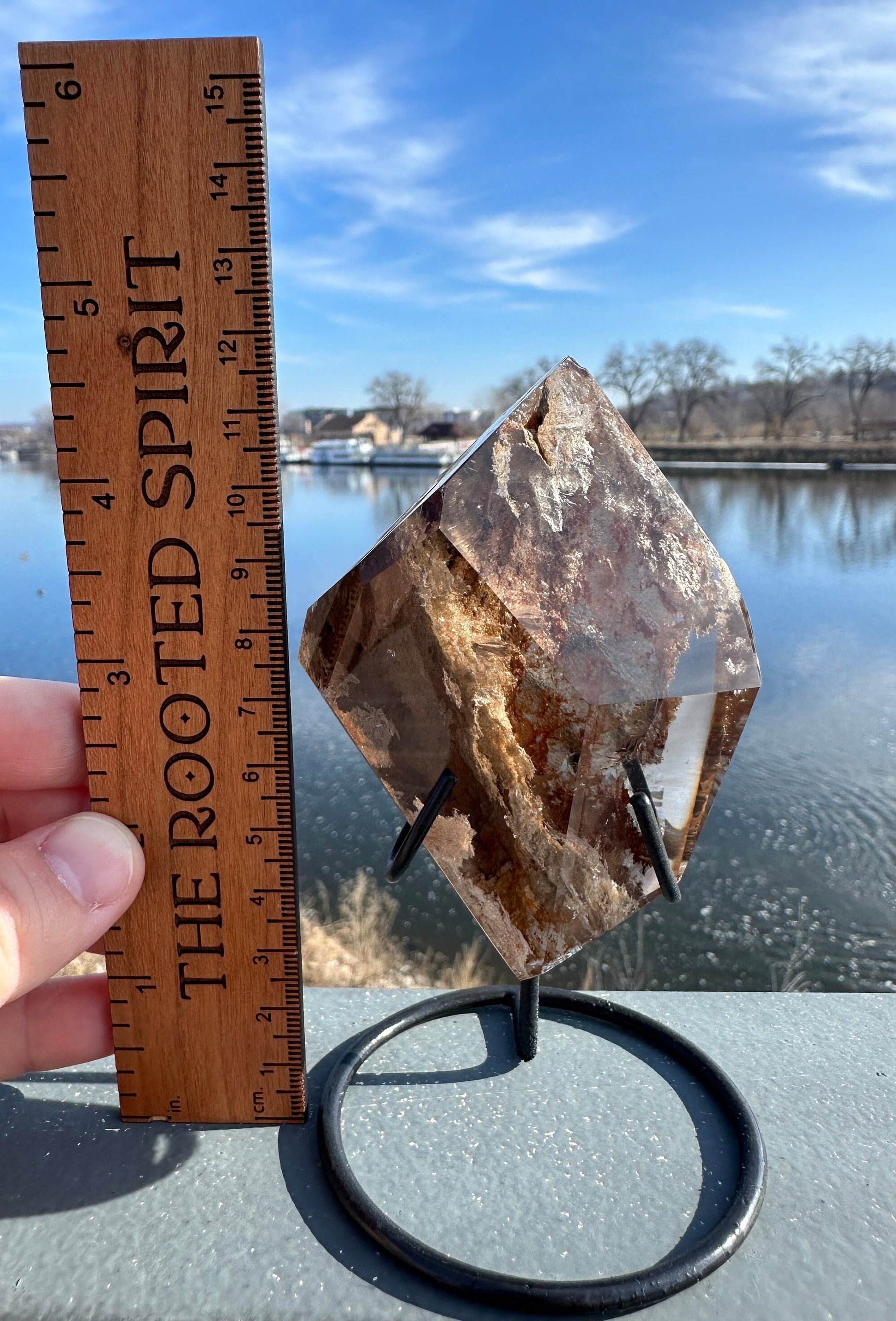 Amazing Extra High Quality Inclusion Quartz on stand from Brazil | Lodalite | Quartz | High Quality Quartz | Quartz Tower